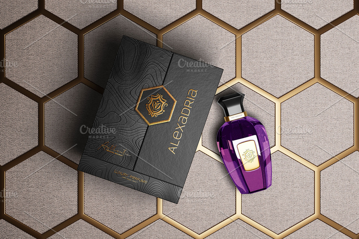 Realistic Luxury Bottle PSD Mockup, a Packaging Mockup by Artlogs x Modaldesain (Photo 2 of 4)