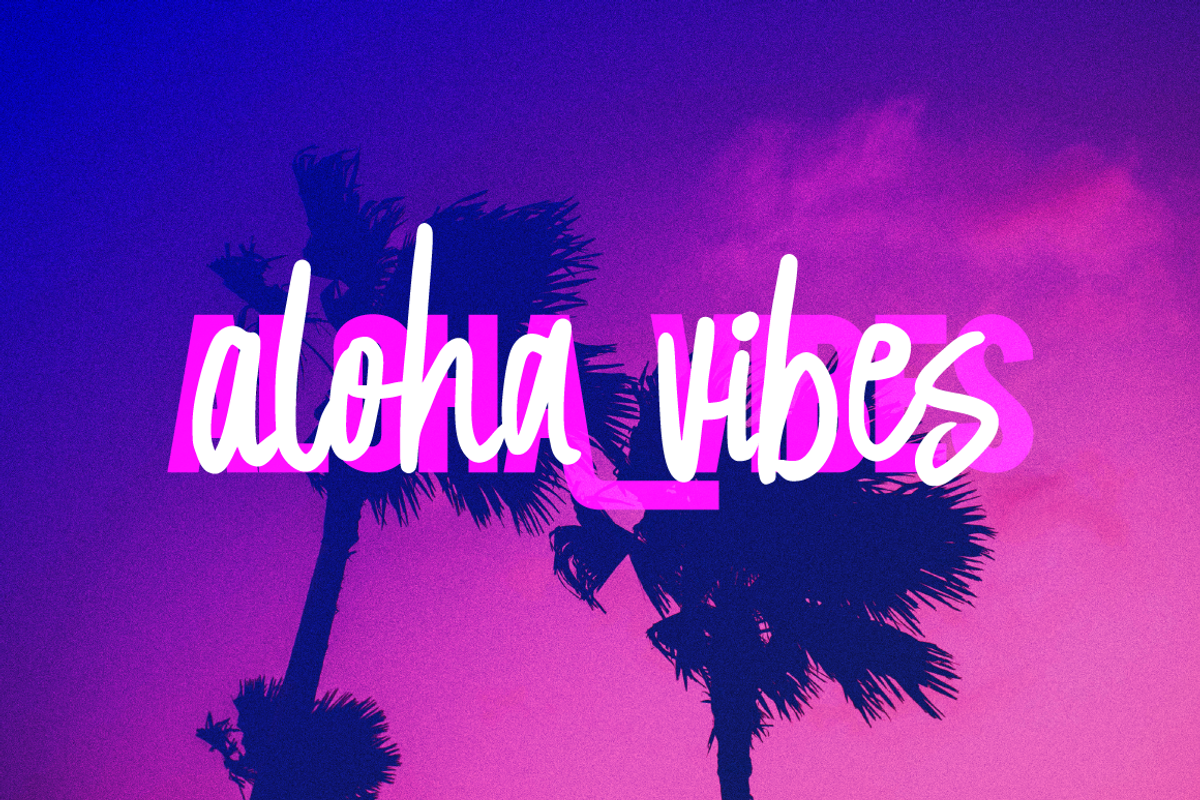 Karlostine - Handwritten Font, a Script Font by tebaltipislab (Photo 9 of 11)