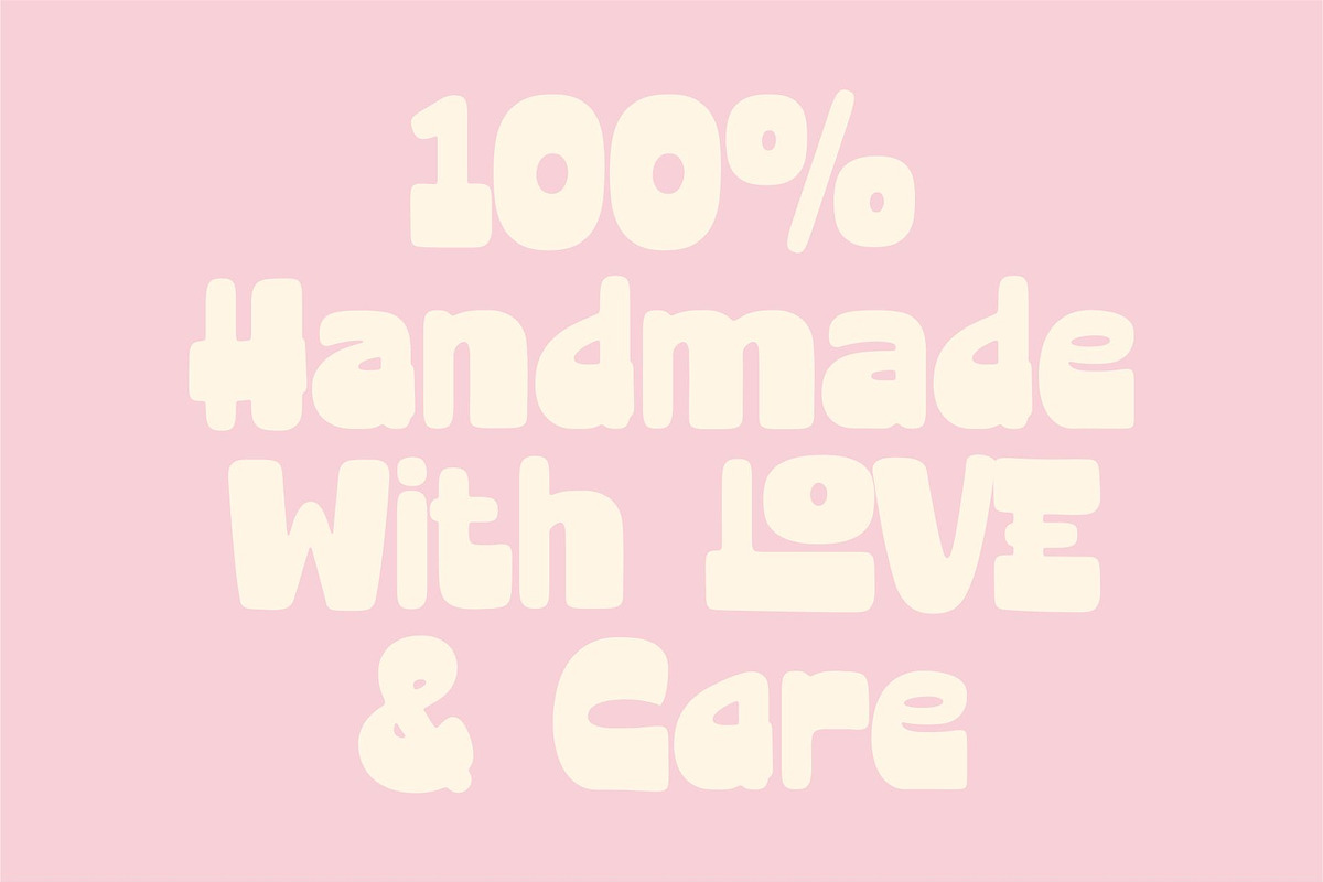 HOLYCRISP – GROOVY PLAYFULL DISPLAY, a Sans Serif Font by Havinkpen (Photo 3 of 16)