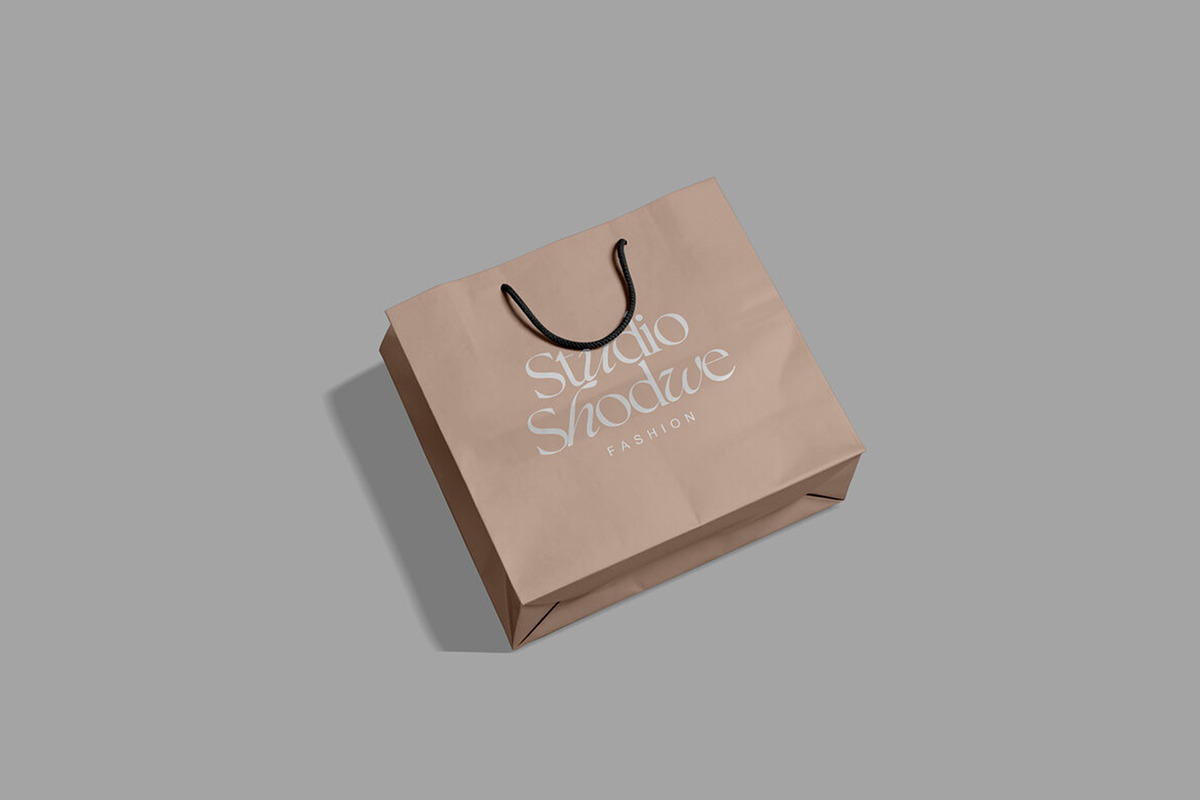 Realistic Shopping Bag Mockup PSD, a Merchandise Mockup by MA-KING_ART (Photo 3 of 5)