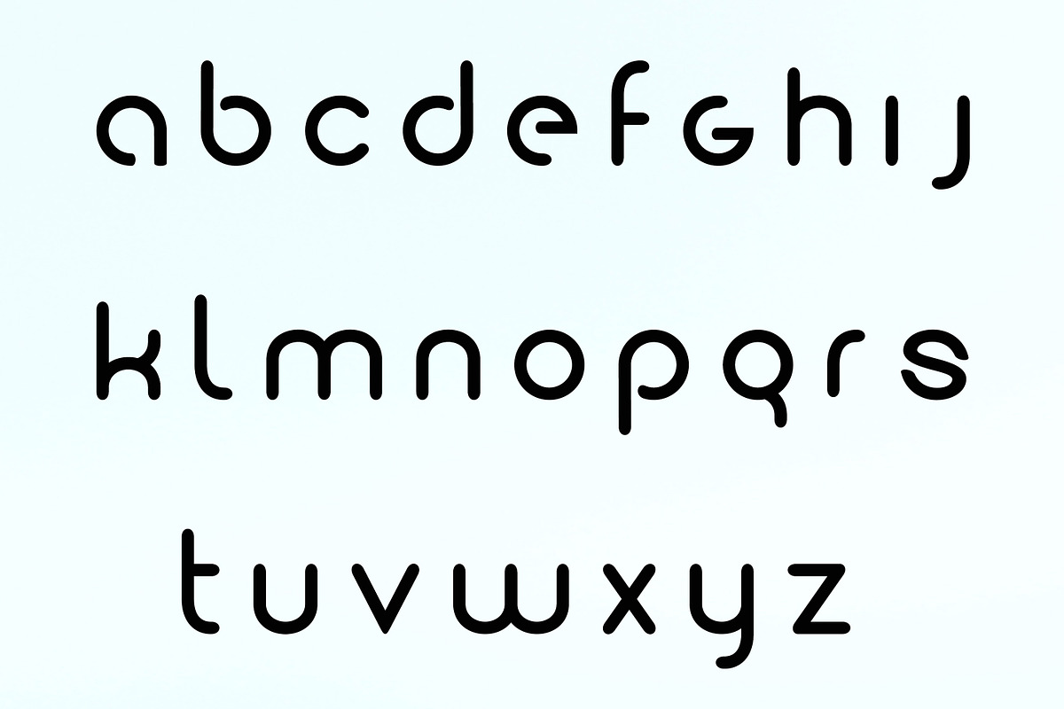 Qamar, a Serif Font by Canden Meutuah (Photo 7 of 10)