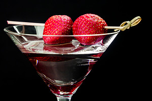 Refreshing strawberry martini cockta, a Photo by 1miromiro