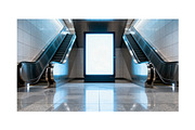 Digital Screen Mockup, an Advertising Mockup by rodrigofkaminski (Thumbnail 2 of 2)