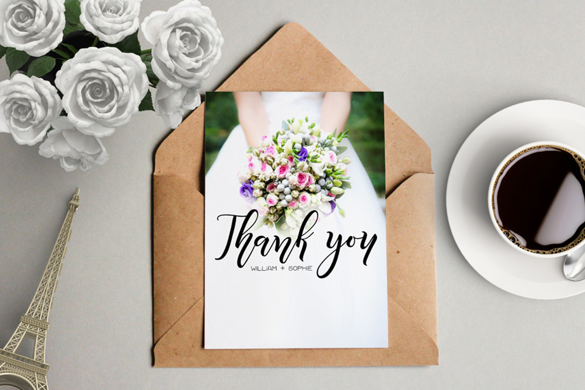 Amapola script font preview 7