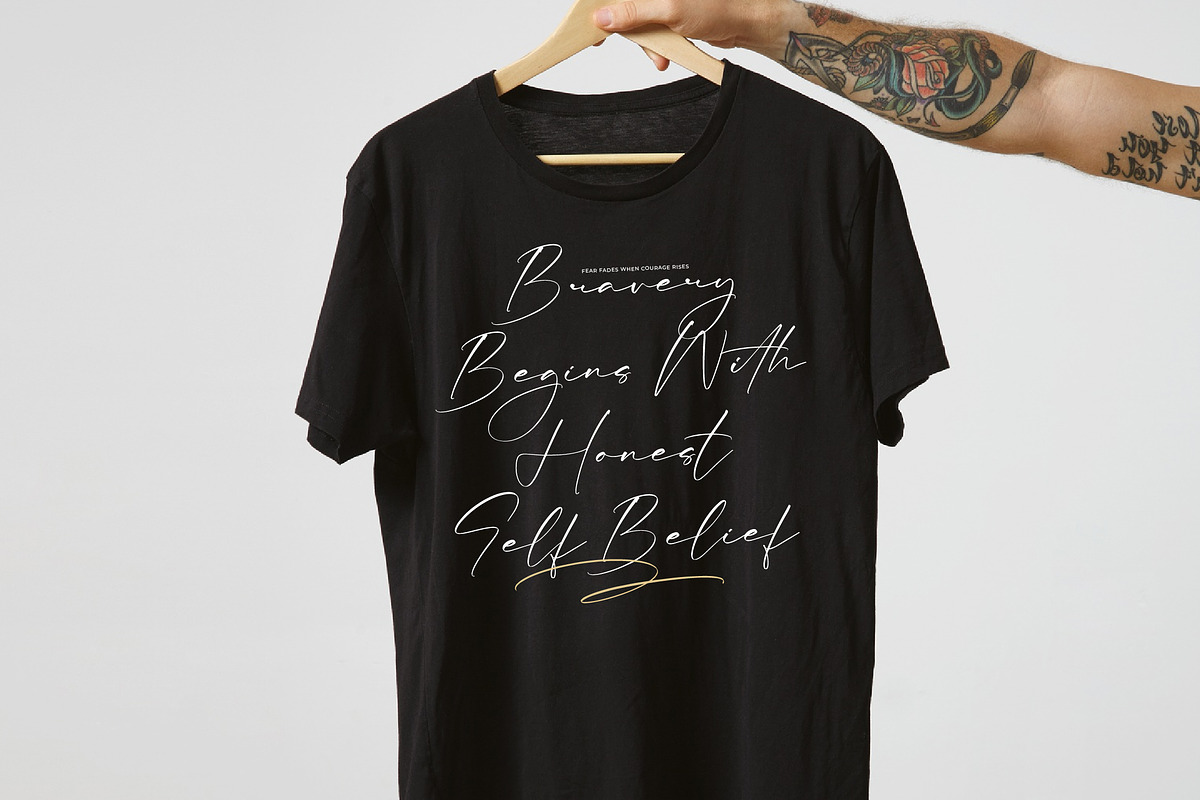 Magical Delight Modern Signature, a Script Font by Integritype Studio (Photo 5 of 15)