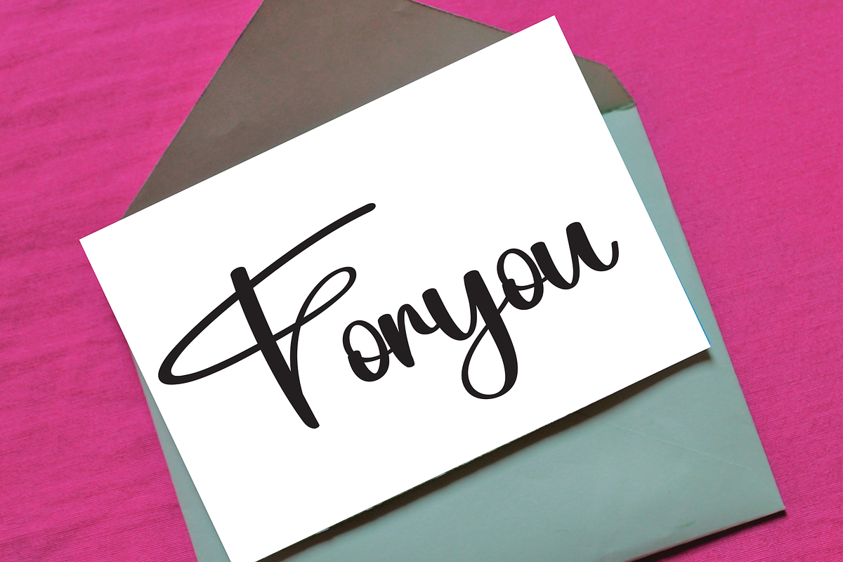 Smile | Script Font, a Script Font by Scratchones (Photo 4 of 8)