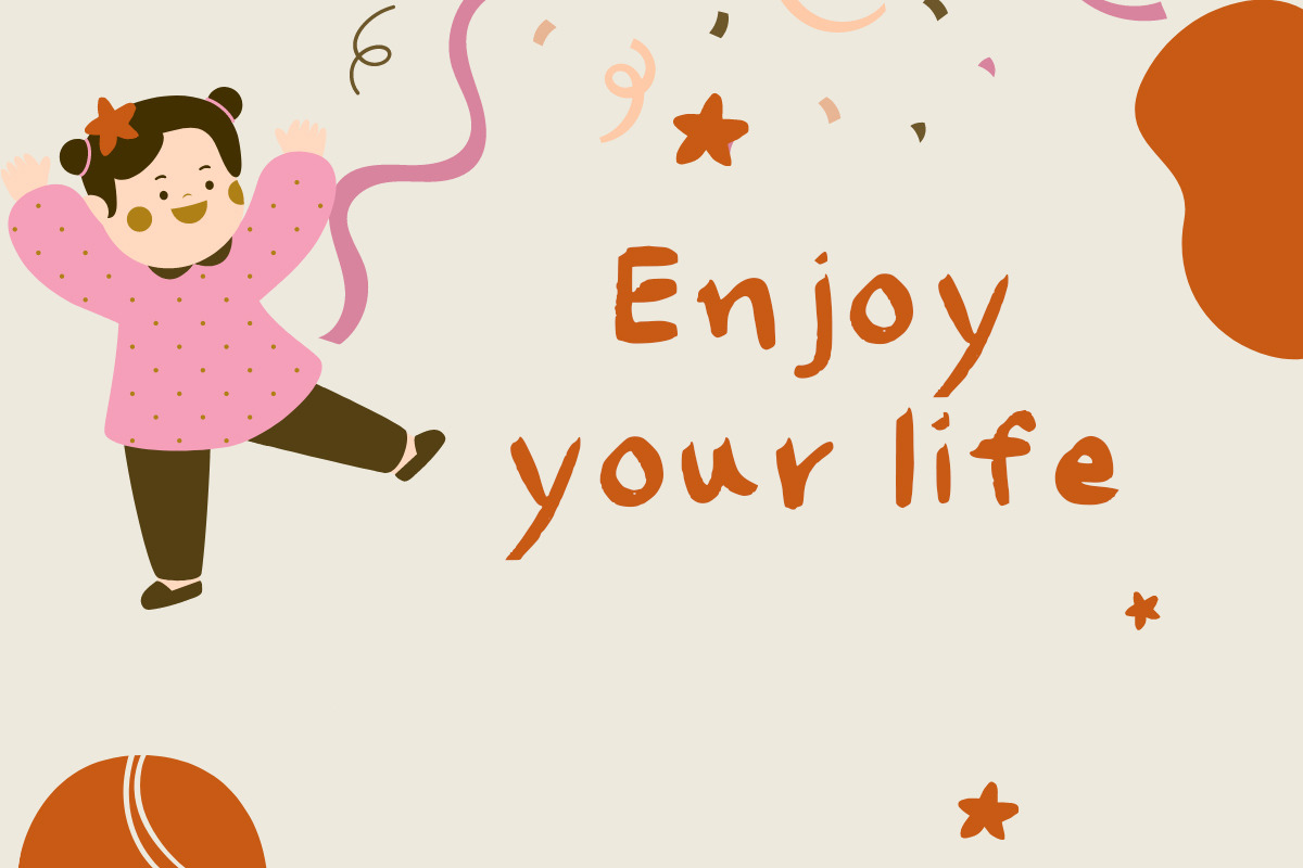Tcha Fluffy Font, a Handwritten Font by tchastudio (Photo 2 of 6)