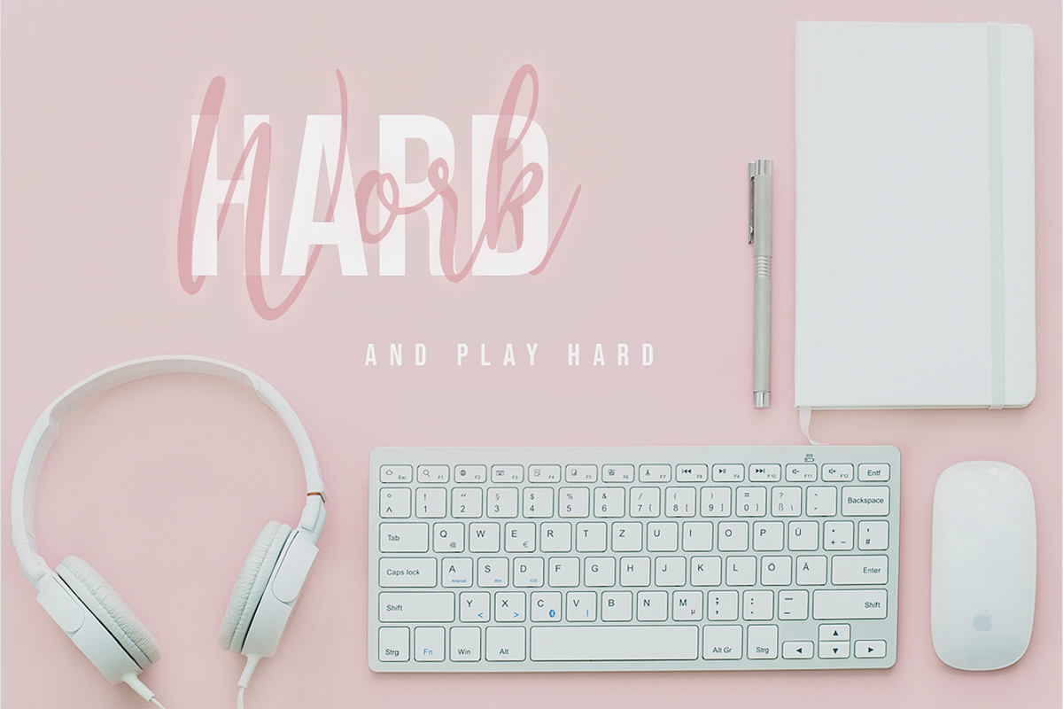 Lilium Star - Handwritten Font preview 5
