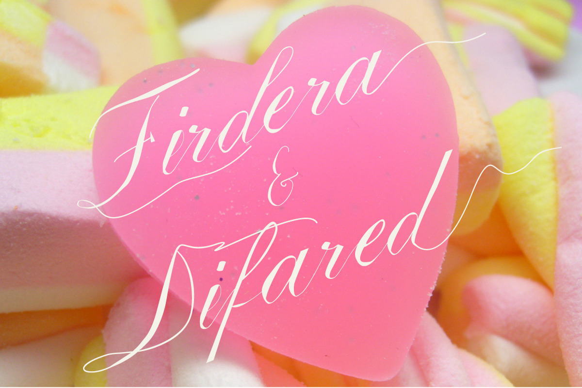 Triana Font preview 3