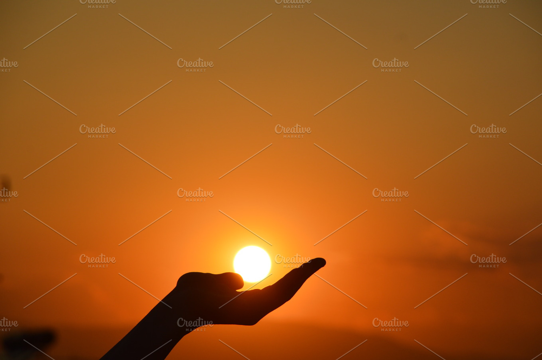 Sun in Hand