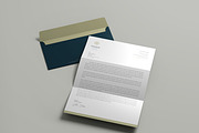 Floralium Corporate Identity, a Stationery Template by ThemeDevisers (Thumbnail 7 of 10)
