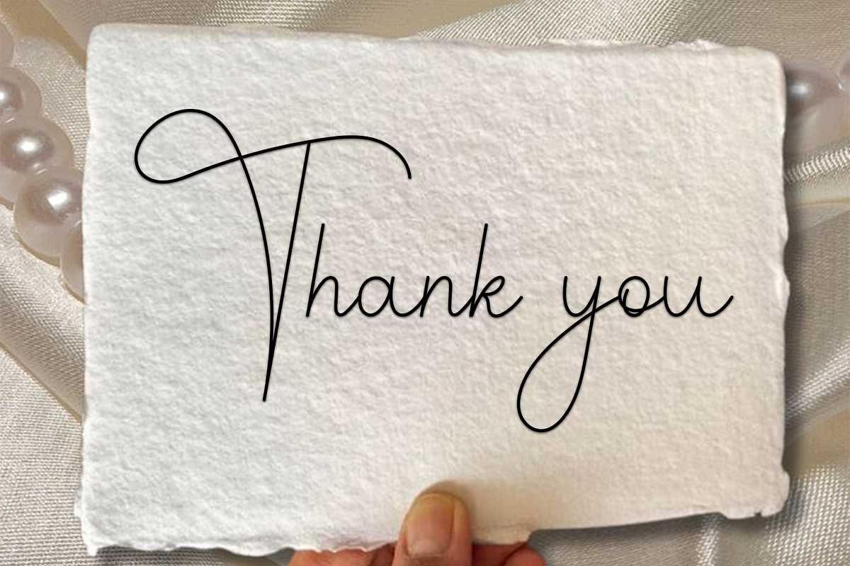 Valentine, a Handwritten Font by InermediaSTUDIO (Photo 8 of 8)