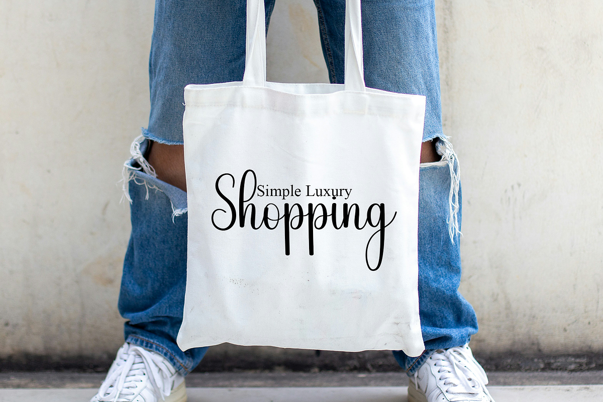 Beauty Smile, a Handwritten Font by InermediaSTUDIO (Photo 8 of 8)