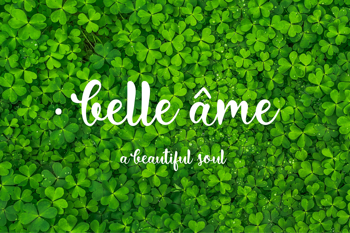 Everyday Loving Font preview 5