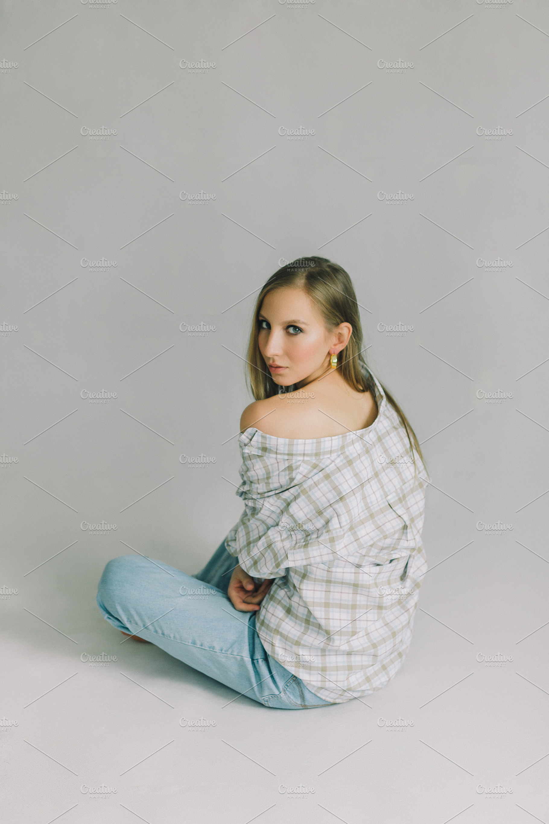 Cute girl, a Person Photo by Photoland