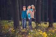 Flowery Woods - Digital Backdrops, a Texture Graphic by DareToDream (Thumbnail 2 of 3)