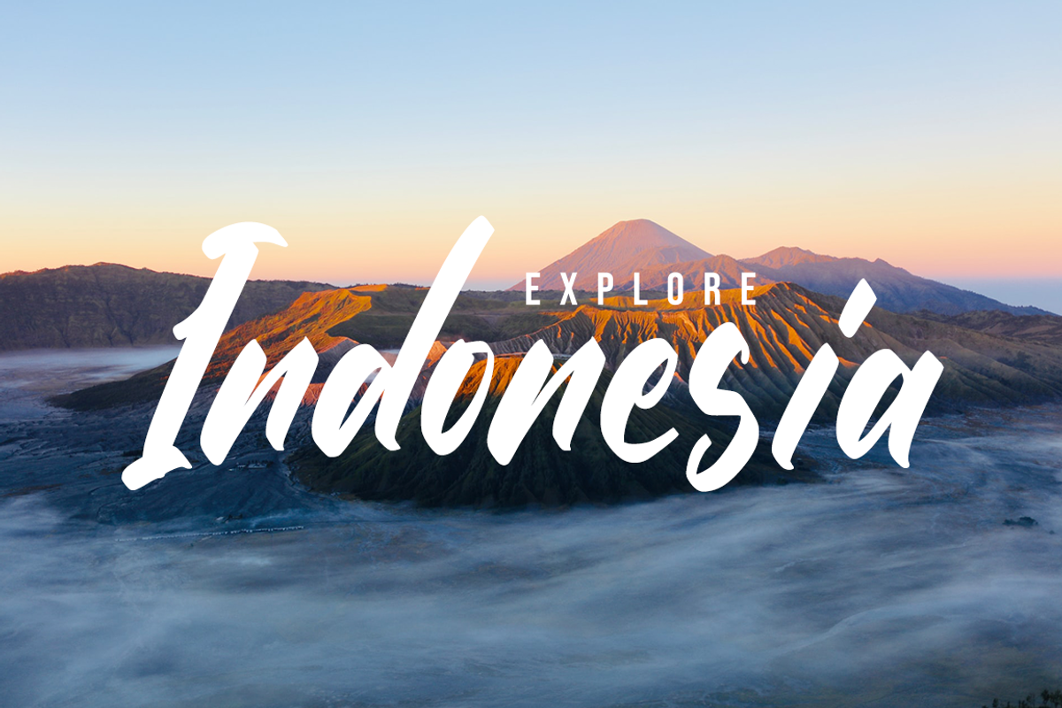 The Raster Font, a Script Font by Fatmawati (Photo 5 of 12)