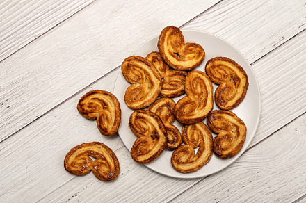 Palmier puff pastry biscuits, a Background Photo by wr7 Media
