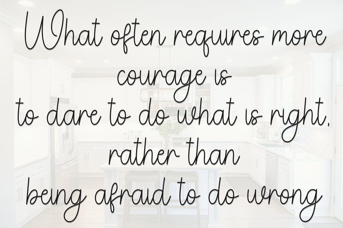 Fantastic, a Handwritten Font by FreshTypeINK (Photo 2 of 8)