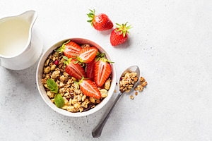 Granola with strawberry