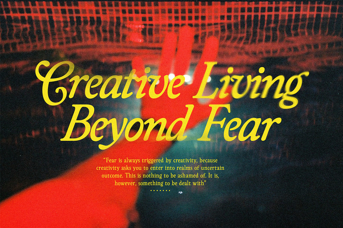 Club de Retro, a Serif Font by Adam Fathony (Photo 9 of 18)