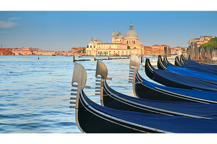 Gondolas on Grand Canal with, an Architecture Photo by tilialucida