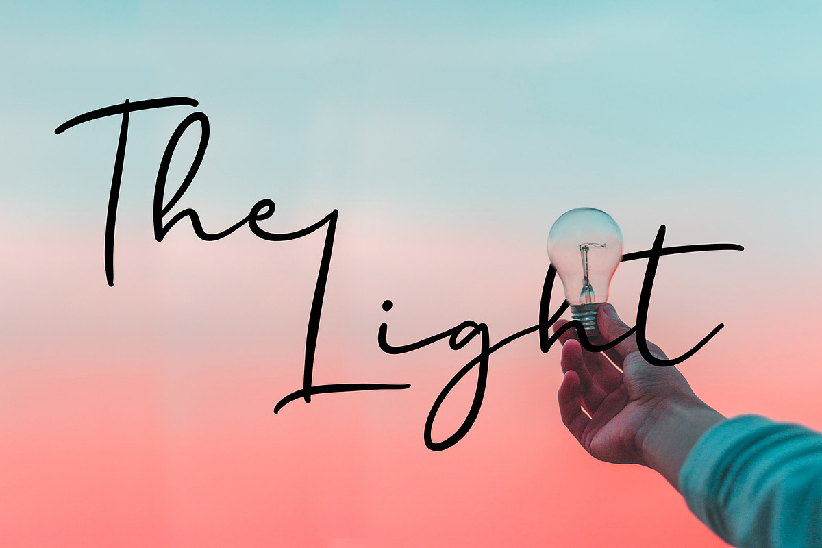 Rosaline Signature Script Font preview 2