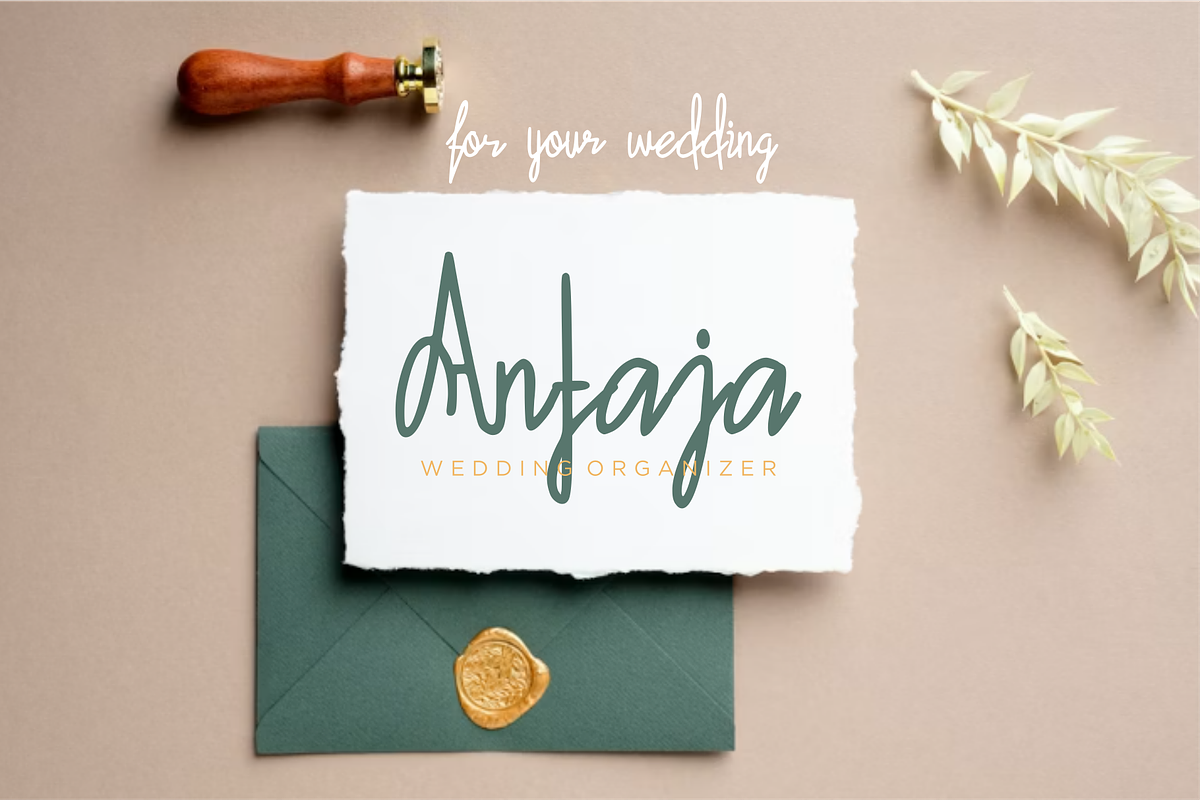 Rajuttia - Natural Handwritten Font, a Handwritten Font by idealistudio (Photo 5 of 8)