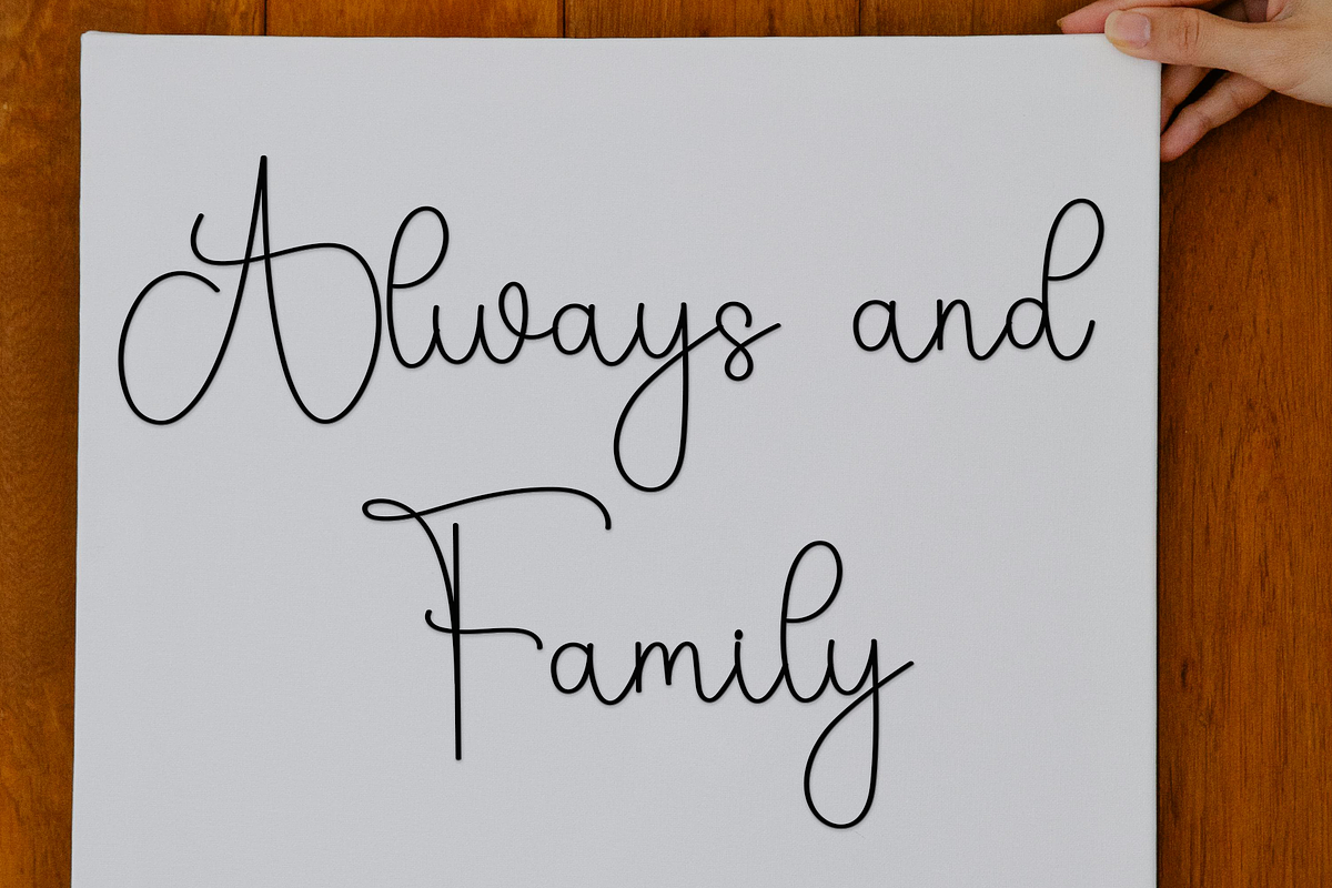 Sweet Butterfly, a Handwritten Font by InermediaSTUDIO (Photo 5 of 7)