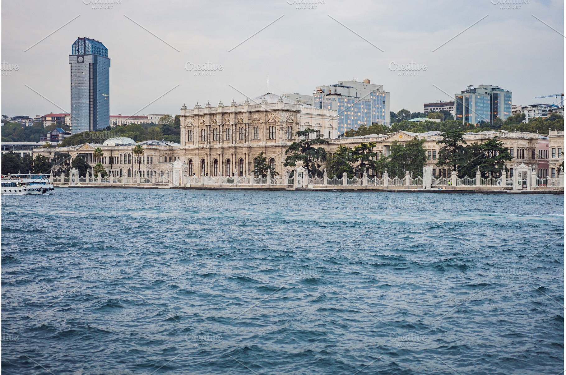 landscape scenery of Dolmabahce, an Architecture Photo by Elizaveta Galitskaya