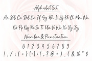 Harmony, a Handwritten Font by Aura Typeface (Thumbnail 2 of 9)