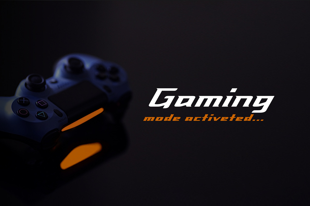Racer Futuristic Font, a Font by sunnytudu (Photo 3 of 5)