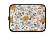 Retro Flowers Pattern Wallpaper, a Pattern Graphic by KA7-Designs (Thumbnail 6 of 7)