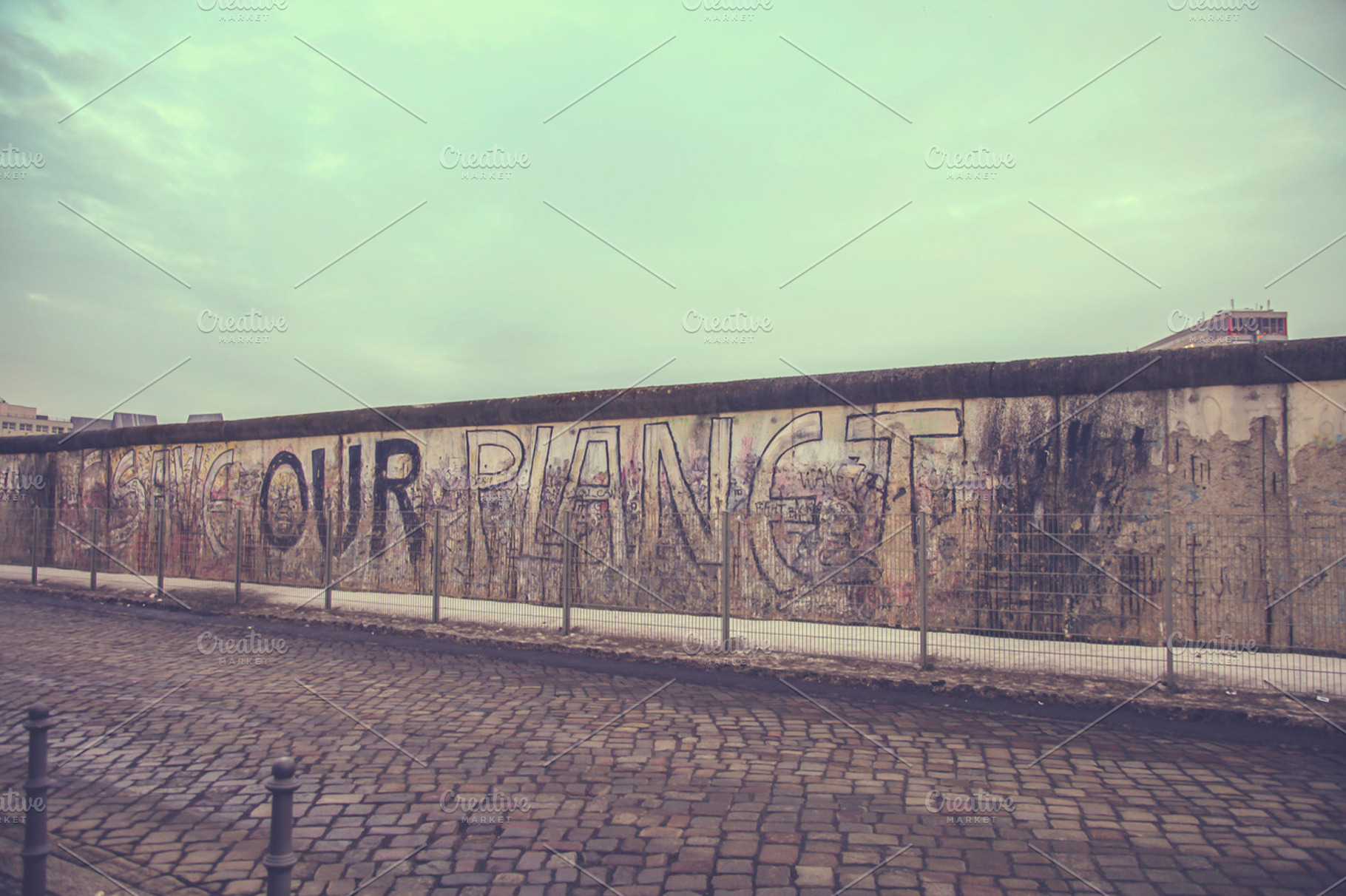Save our planet, an Architecture Photo by Patricia Hofmeester