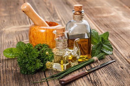 Herbs And Oil Containing Parsley Oil And Chives preview 6