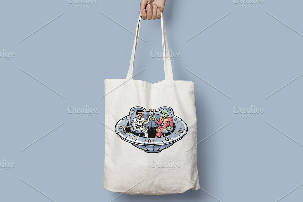 alien and astronaut relaxing, a Food Illustration by gunaonedesign (Photo 4 of 4)