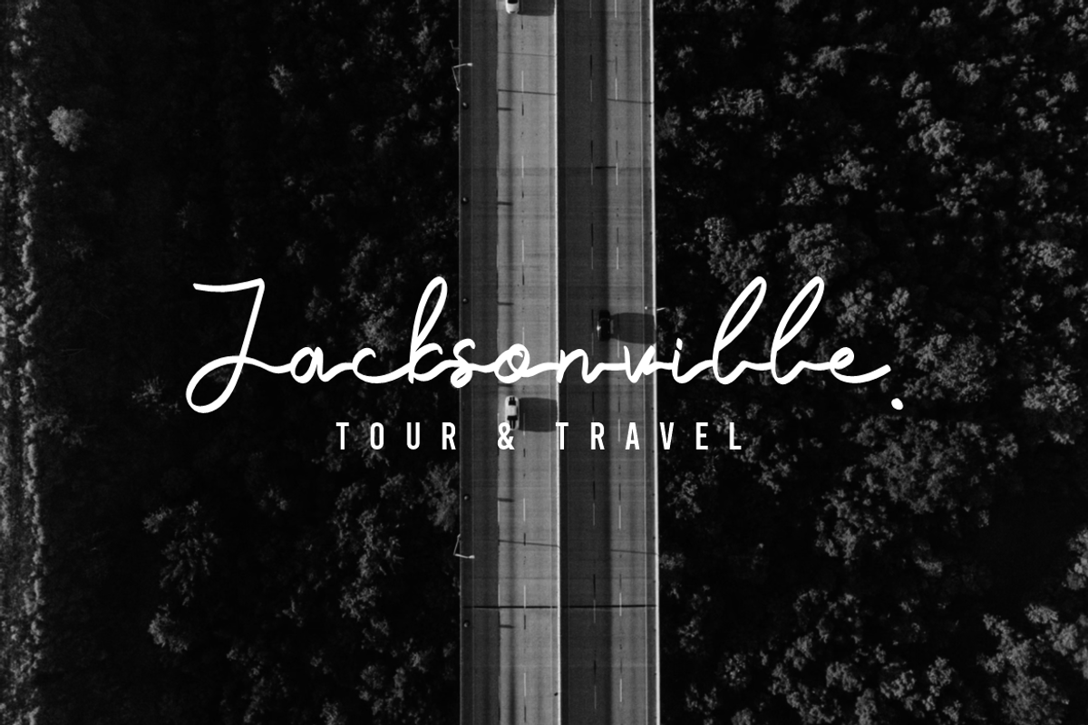 Ghenifer Claudia Handwritten Font, a Script Font by Typegoals Studio (Photo 6 of 8)