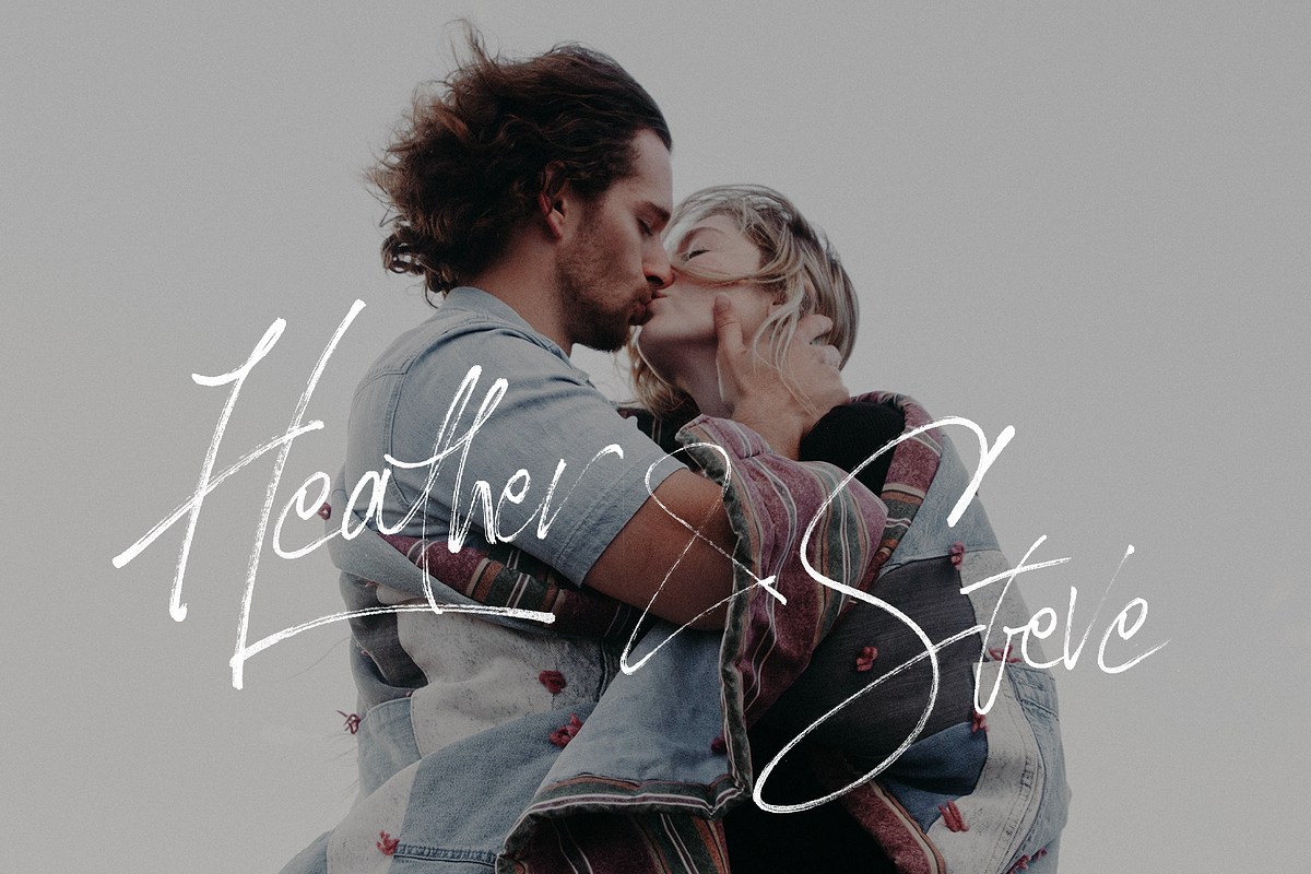 LovingCeline SVG Script Brush Font preview 6