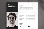 Graphic Designer Resume, a Resume Template by Saman Osama (Thumbnail 4 of 4)