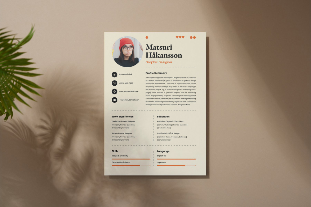 CV Resume Graphic Designer V3, a Resume Template by productype1 (Photo 3 of 3)