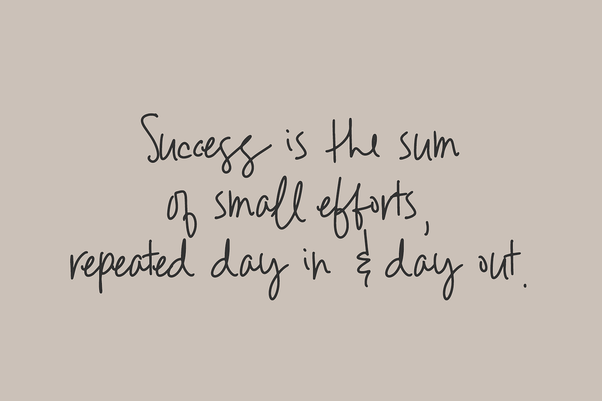 Parallaxes Script, a Handwritten Font by Beck McCormick (Photo 6 of 10)
