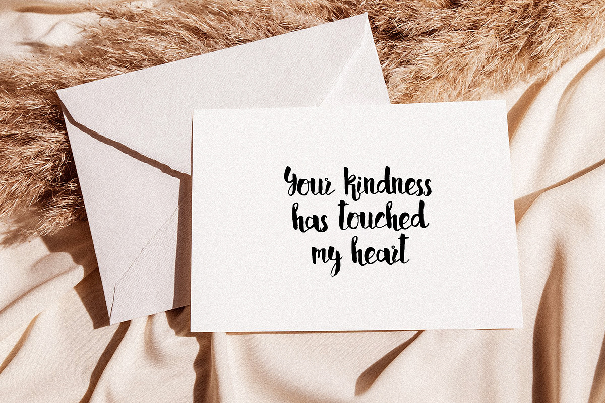 Beverly handwritten font preview 6