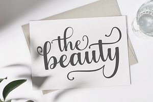 The Juliette Script Font