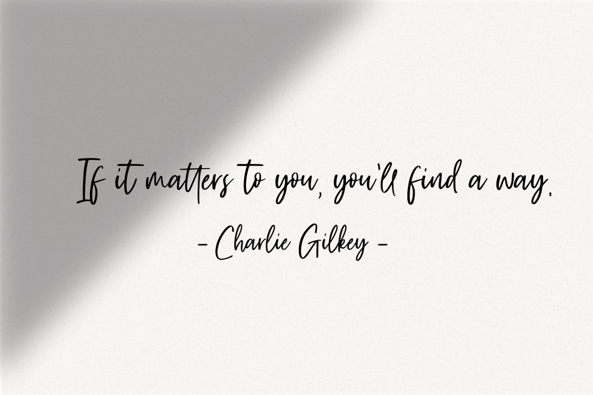 Friday Vibes - Handwritten Font preview 5