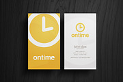 4 Realistic Business Card Mockups, a Print Template by Rafael Oliveira (Thumbnail 3 of 5)