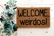 Creepy Crawly Display Font, a Handwritten Font by Beck McCormick (Thumbnail 7 of 10)