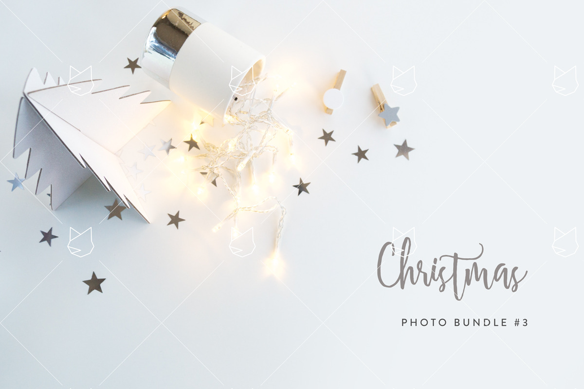 Christmas Photo Bundle #3 with BONUS, a Books & Magazine Mockup by GT Studio (Photo 3 of 12)