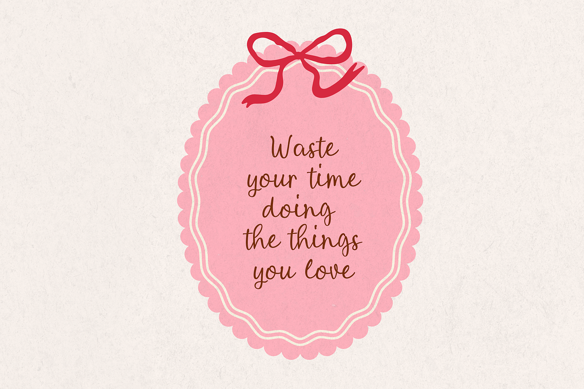 Redberry Bloom - Handwritten Duo, a Handwritten Font by etigletters (Photo 3 of 8)