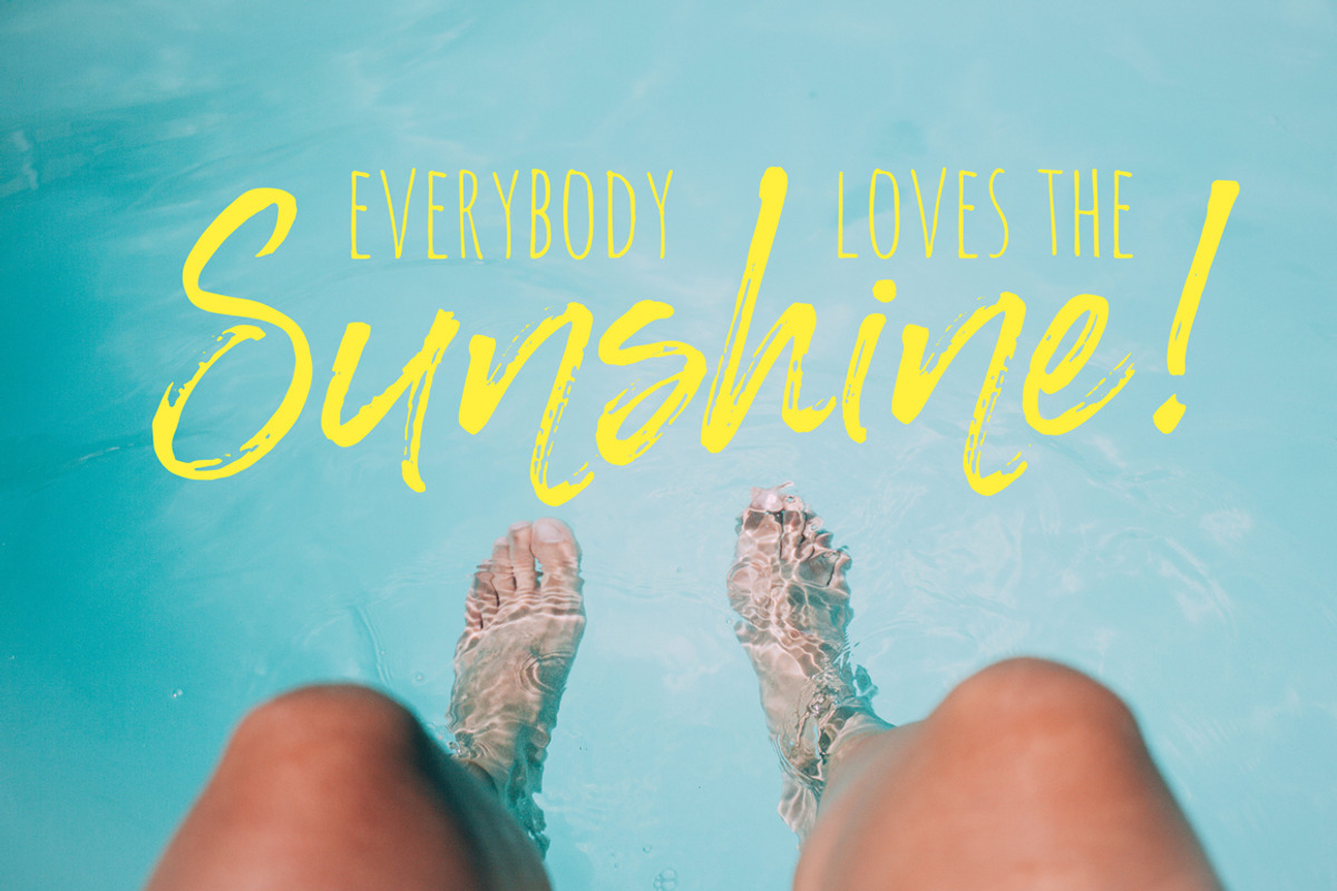 Happy Trendy Font + Extras preview 5