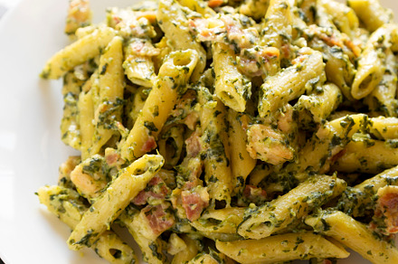 Homemade One-Pot Chicken Spinach Bacon Alfredo Pasta on a plate, a Food & Drink Photo by LiudmylaChuhunova
